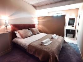 Le Chateau Des Cinq Cantons Hotel Carpentras Ngoại thất bức ảnh